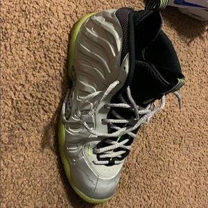Nike shoes